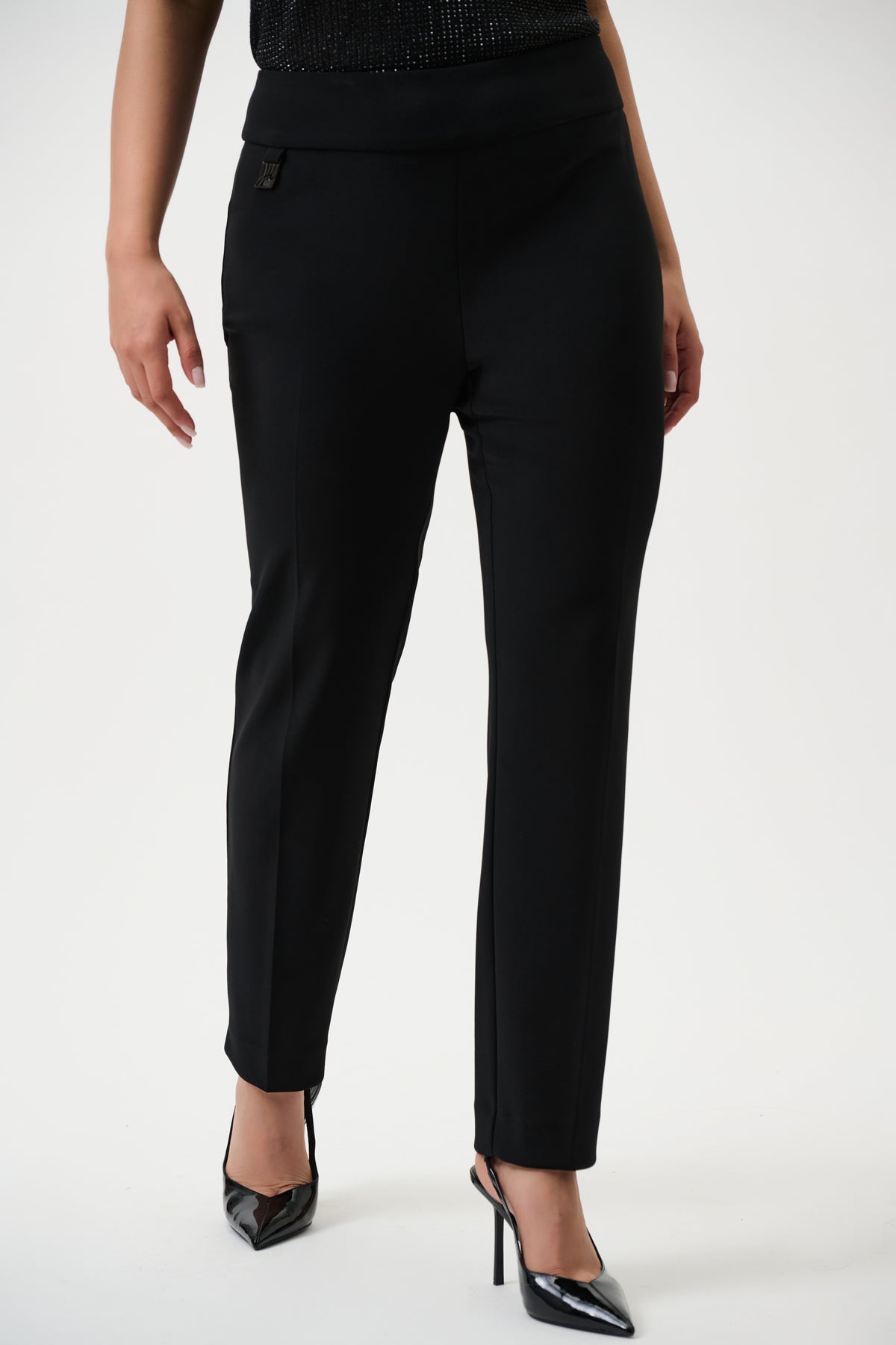 Joseph Ribkoff Classic Tailored Slim Pant in Black 144092