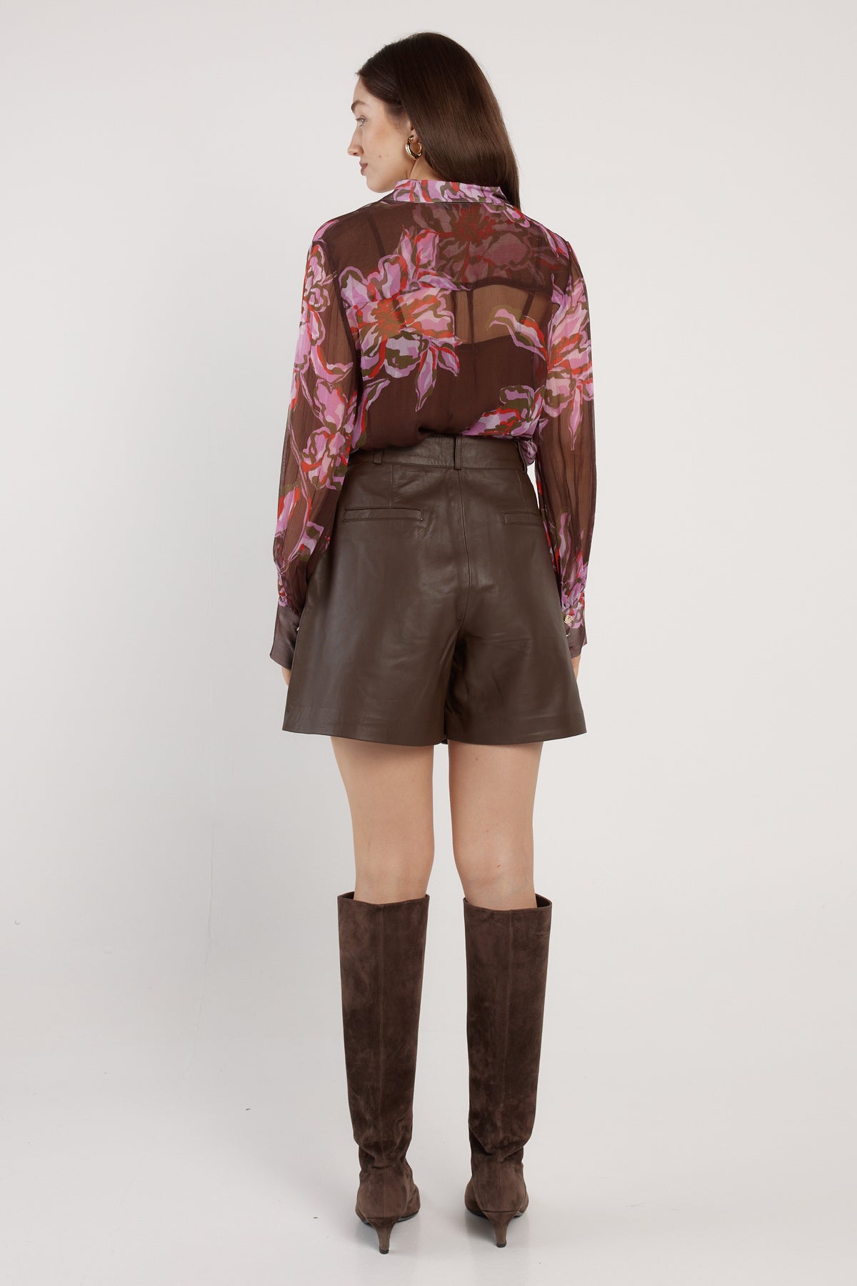Fate + Becker Nyomi Blouse in Dark Flower Print