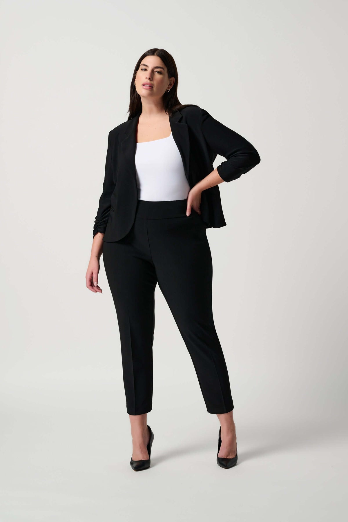 Joseph Ribkoff Classic Cropped Pant in Black 181089