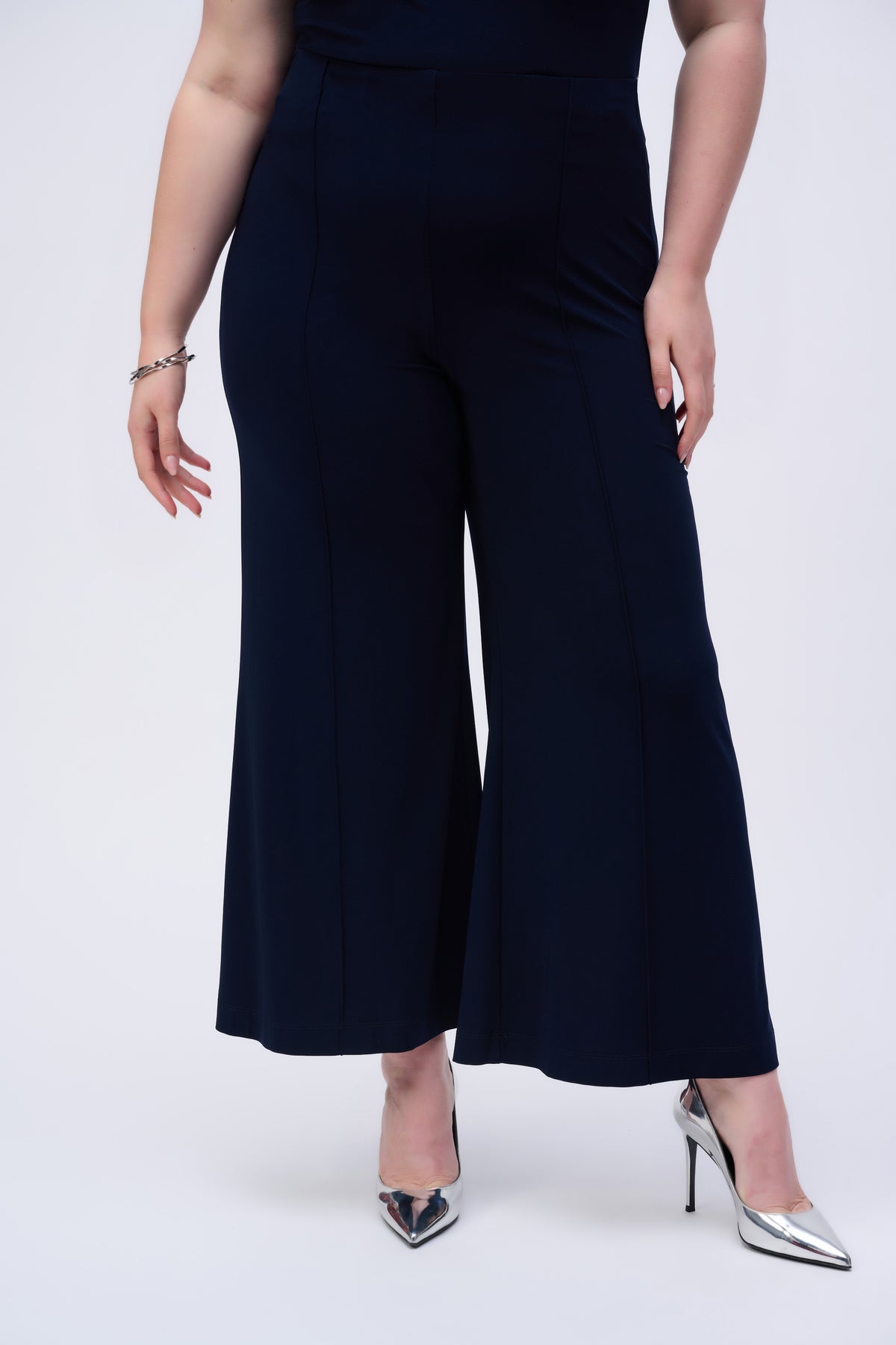 Joseph Ribkoff Wide Leg Pant in Midnight 251017