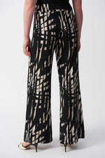 Joseph Ribkoff Wide Leg Pant in Black Vanilla Tropical 251274