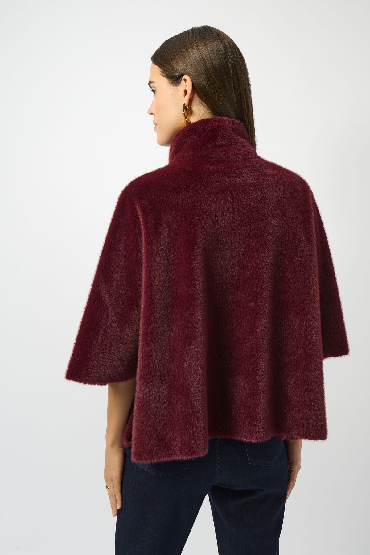 Signature Faux Fur Cape in Merlot 253924