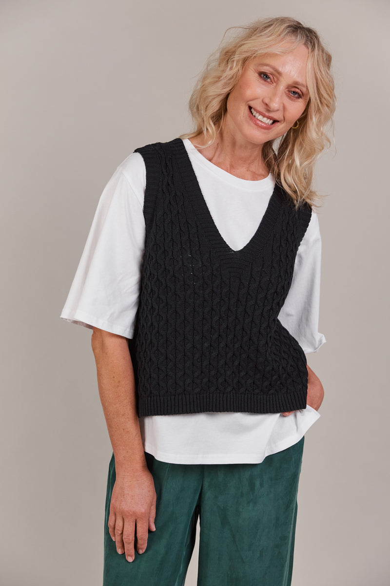 Eb & Ive Naviva Vest in Black