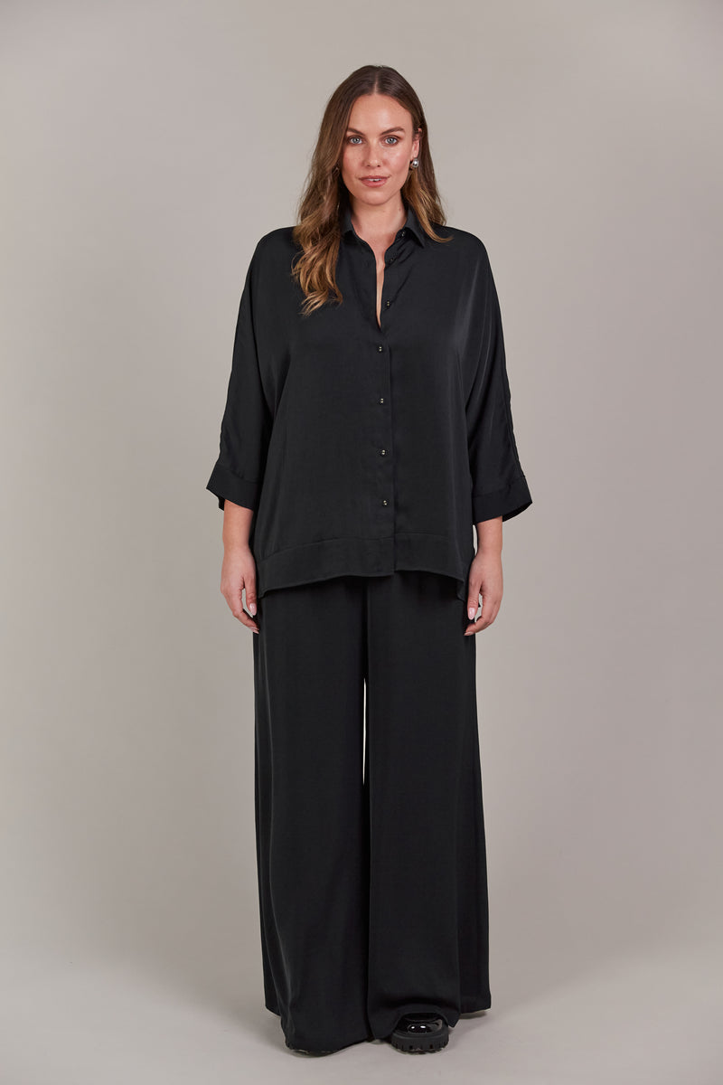 Eb & Ive Elsie Relaxed Shirt in Black