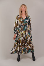 Eb & Ive Elsie Maxi Dress in Botanical Tusk