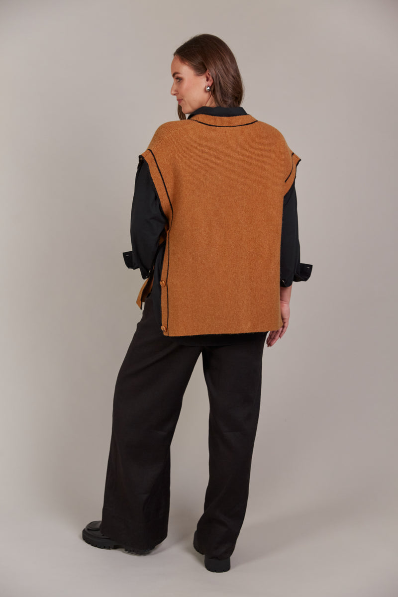 Eb & Ive Avino Knit Vest in Tobacco