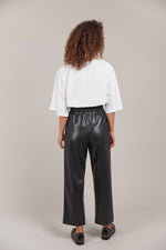 Eb & Ive Allegro Crop Pant in Black