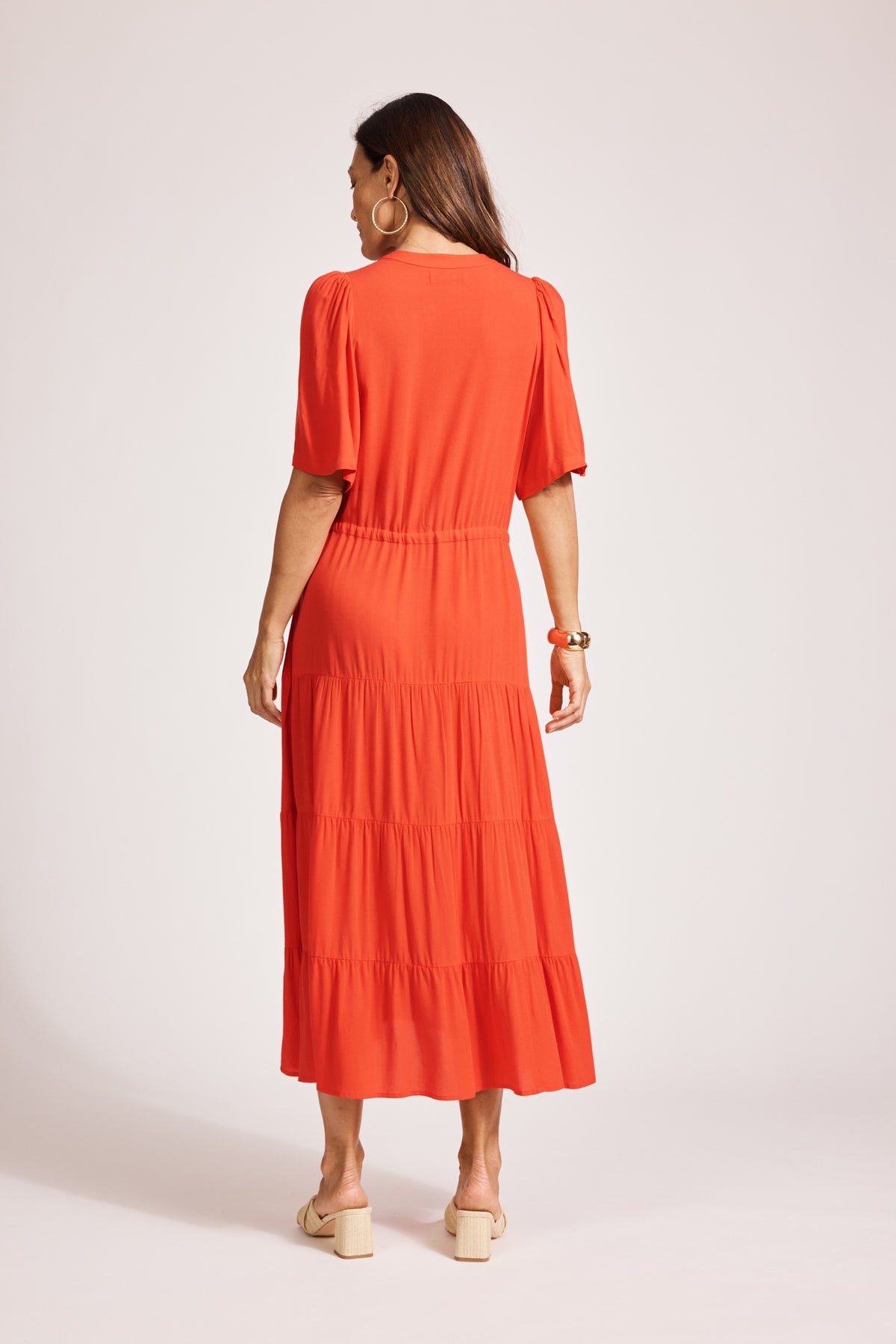 Eb & Ive Alegria Tiered Maxi Dress in Coral