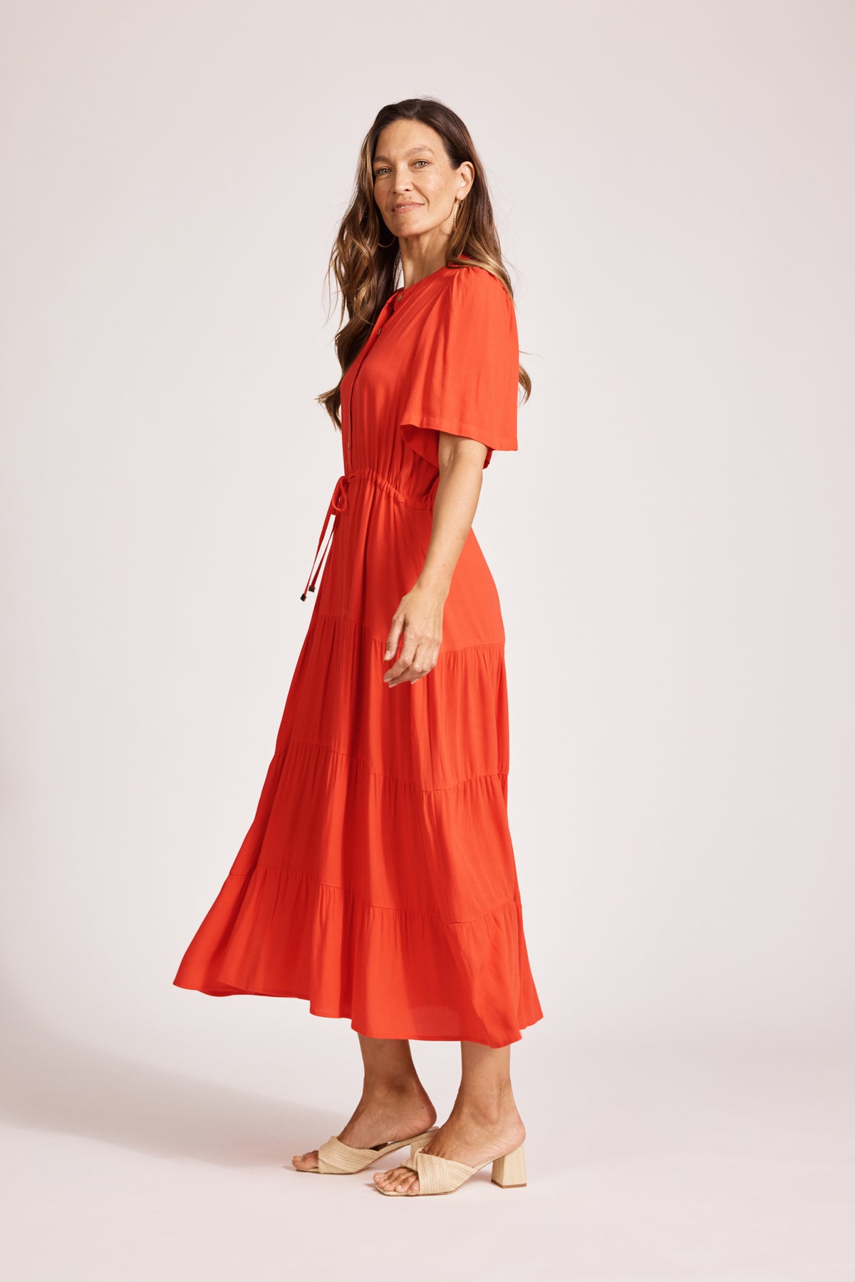 Eb & Ive Alegria Tiered Maxi Dress in Coral