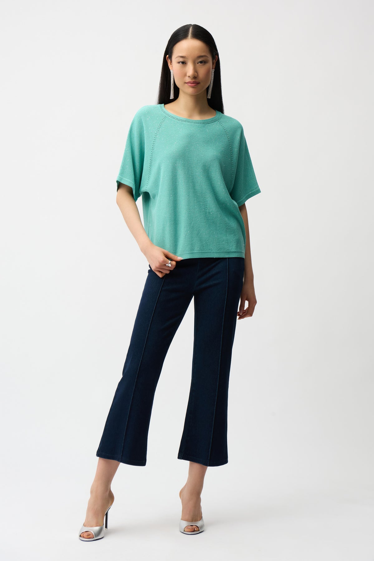 Joseph Ribkoff Cropped Flair Jean in Dark Denim Blue 261953