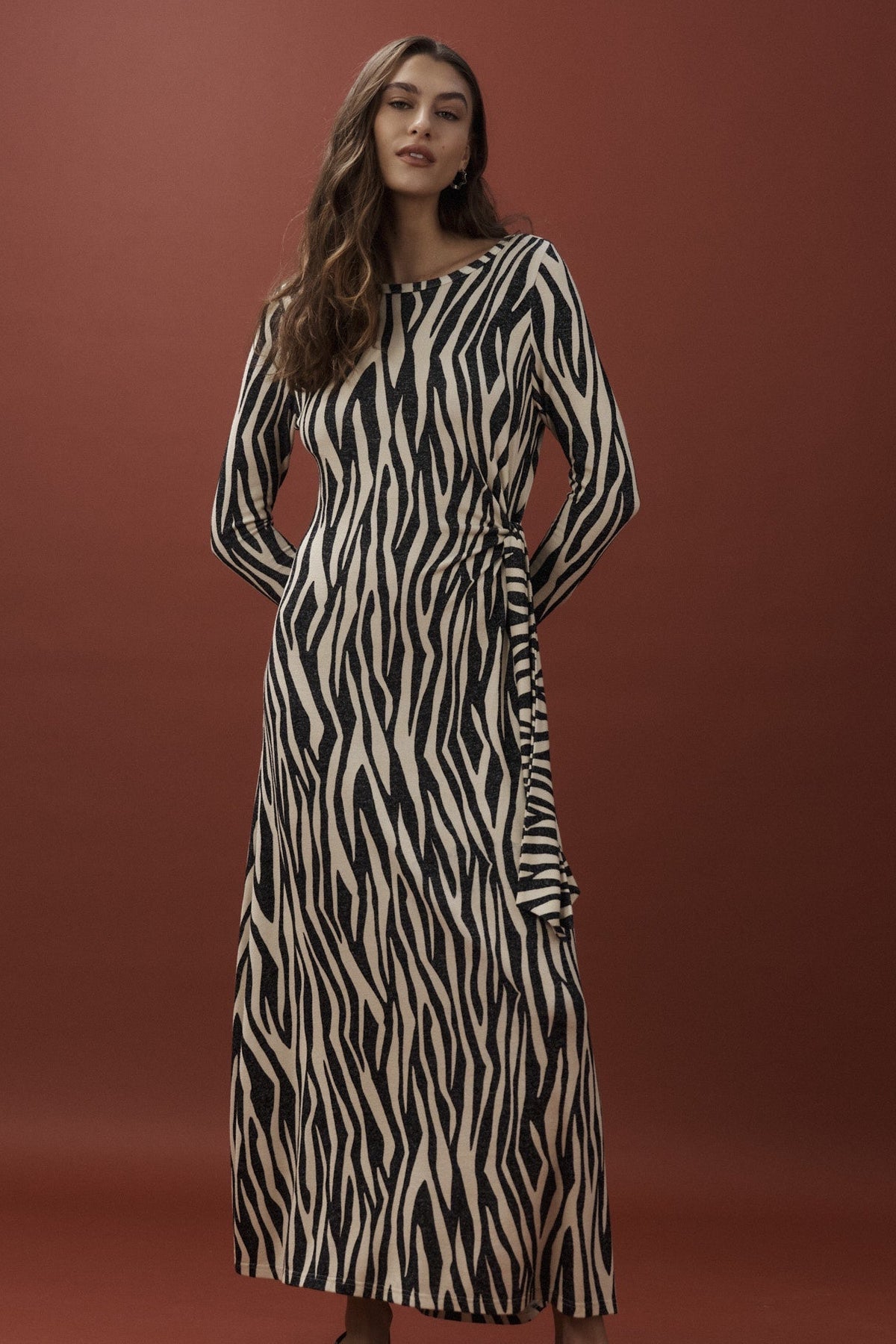Eb & Ive Aria Tie Maxi Dress in Savanna