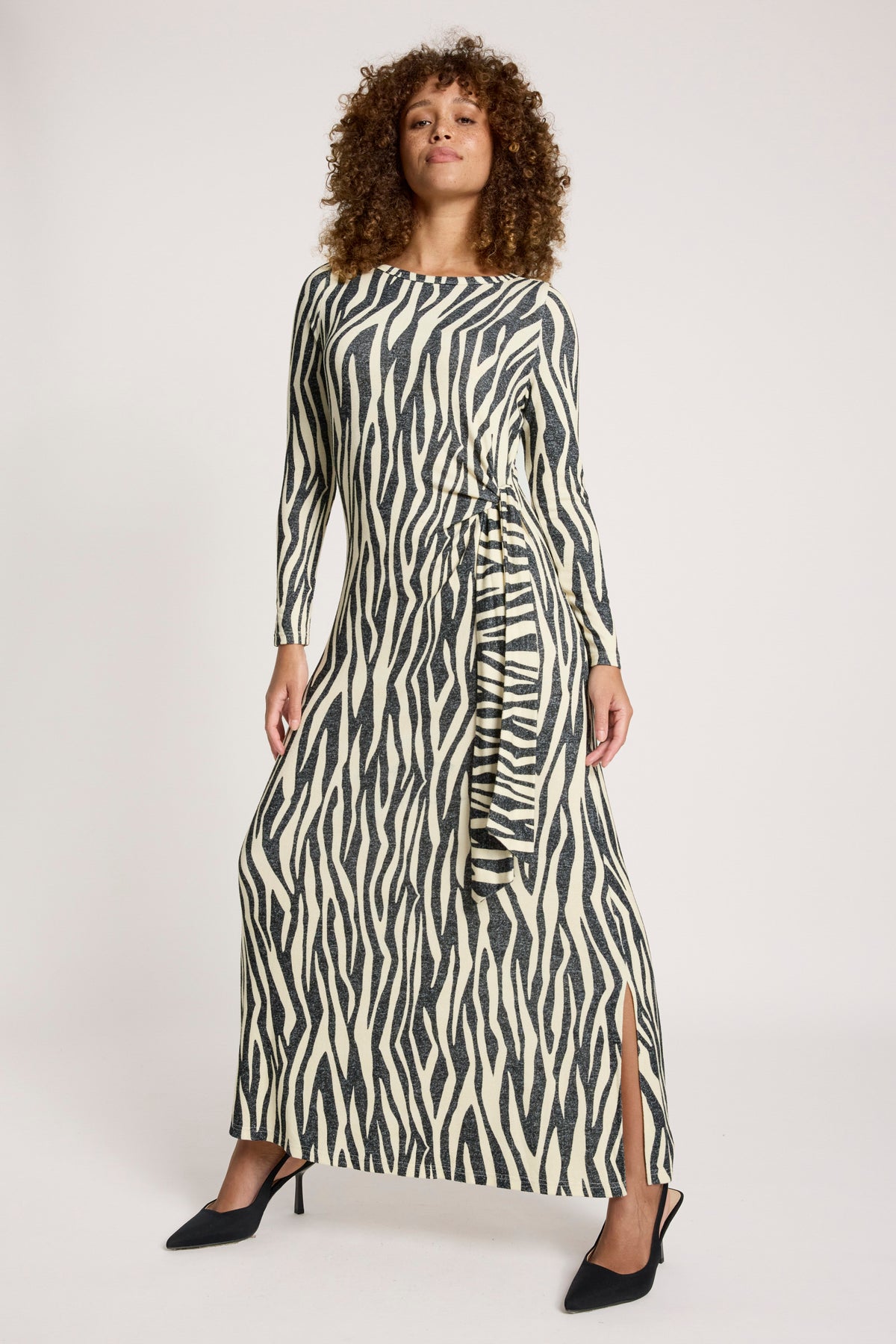 Eb & Ive Aria Tie Maxi Dress in Savanna