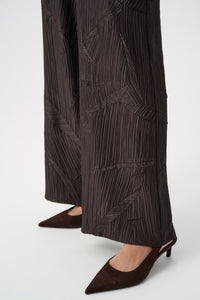 Joseph Ribkoff Crushed Pleated Pant in Mocha 263052