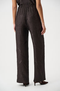 Joseph Ribkoff Crushed Pleated Pant in Mocha 263052