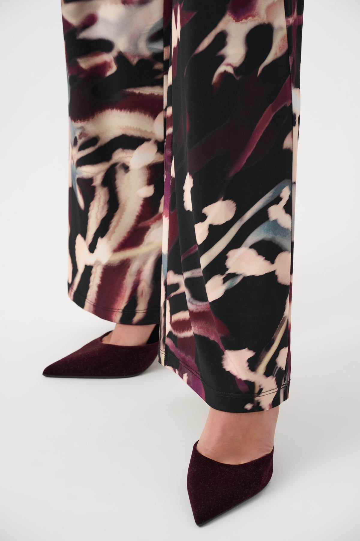 Signature by Joseph Ribkoff Wide Leg Pant in Black Cherry 263749