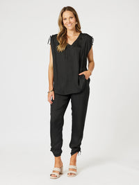 Hammock & Vine Traveller Luxe V Neck Top in Black