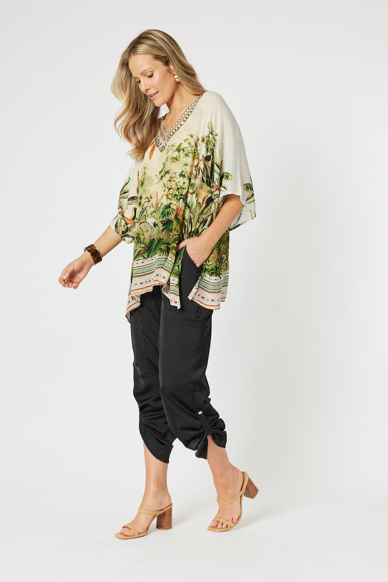 Hammock & Vine San Paolo V Neck Top in Eden