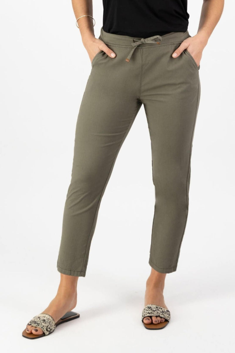 Vassalli Drawstring Pant in Army 5790