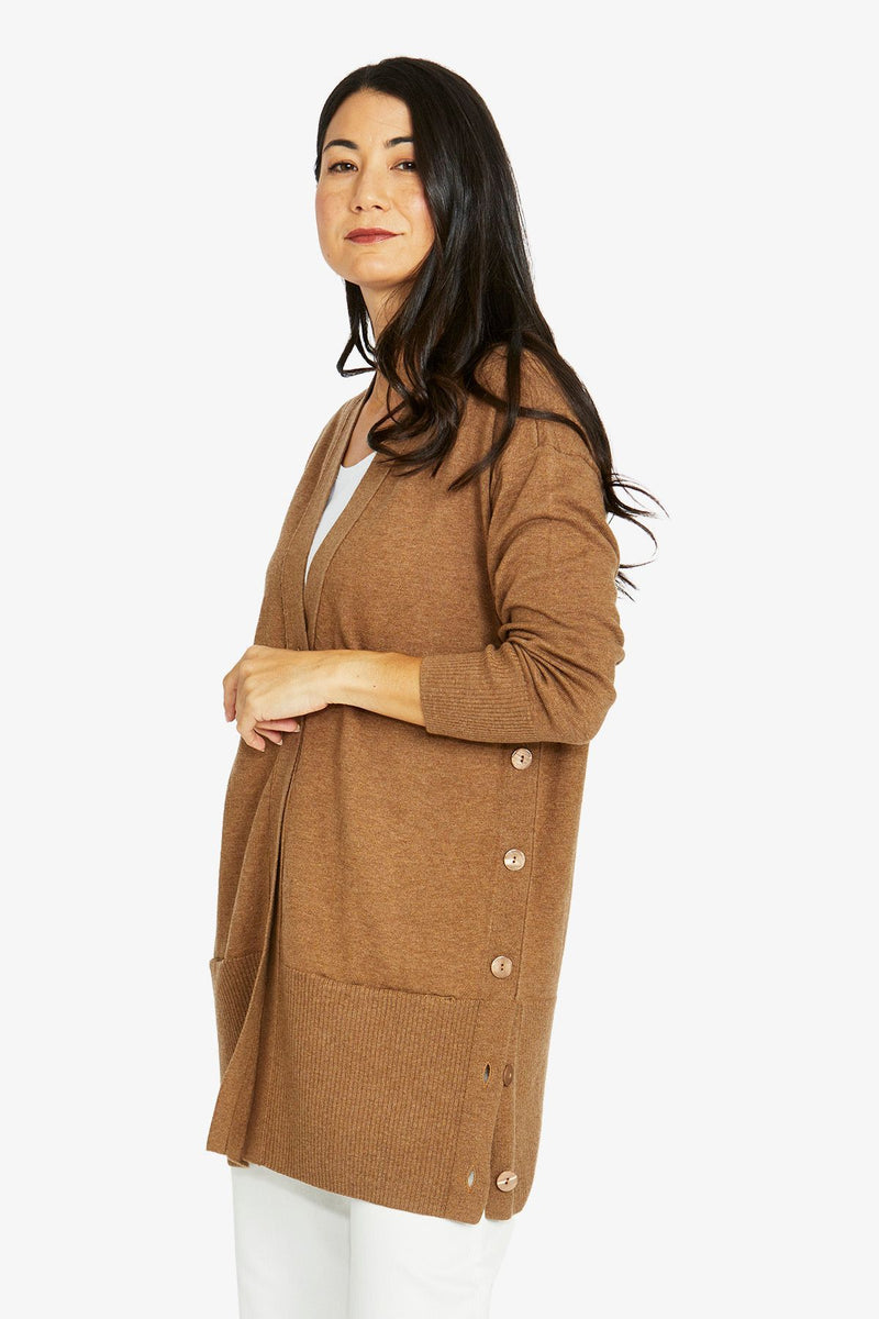 Jump Side Button Cardi in Hazel Marle