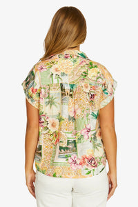 Jump RESORT Top in Roses