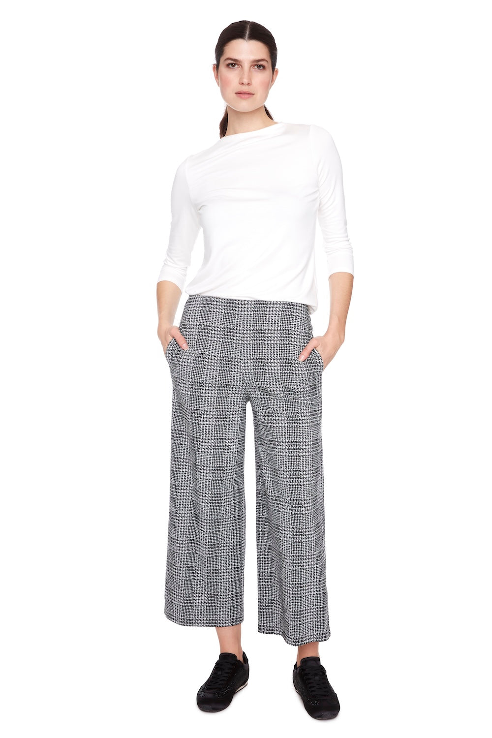 UP! Techno Wide Leg Crop Pant in Arctic 68619UP