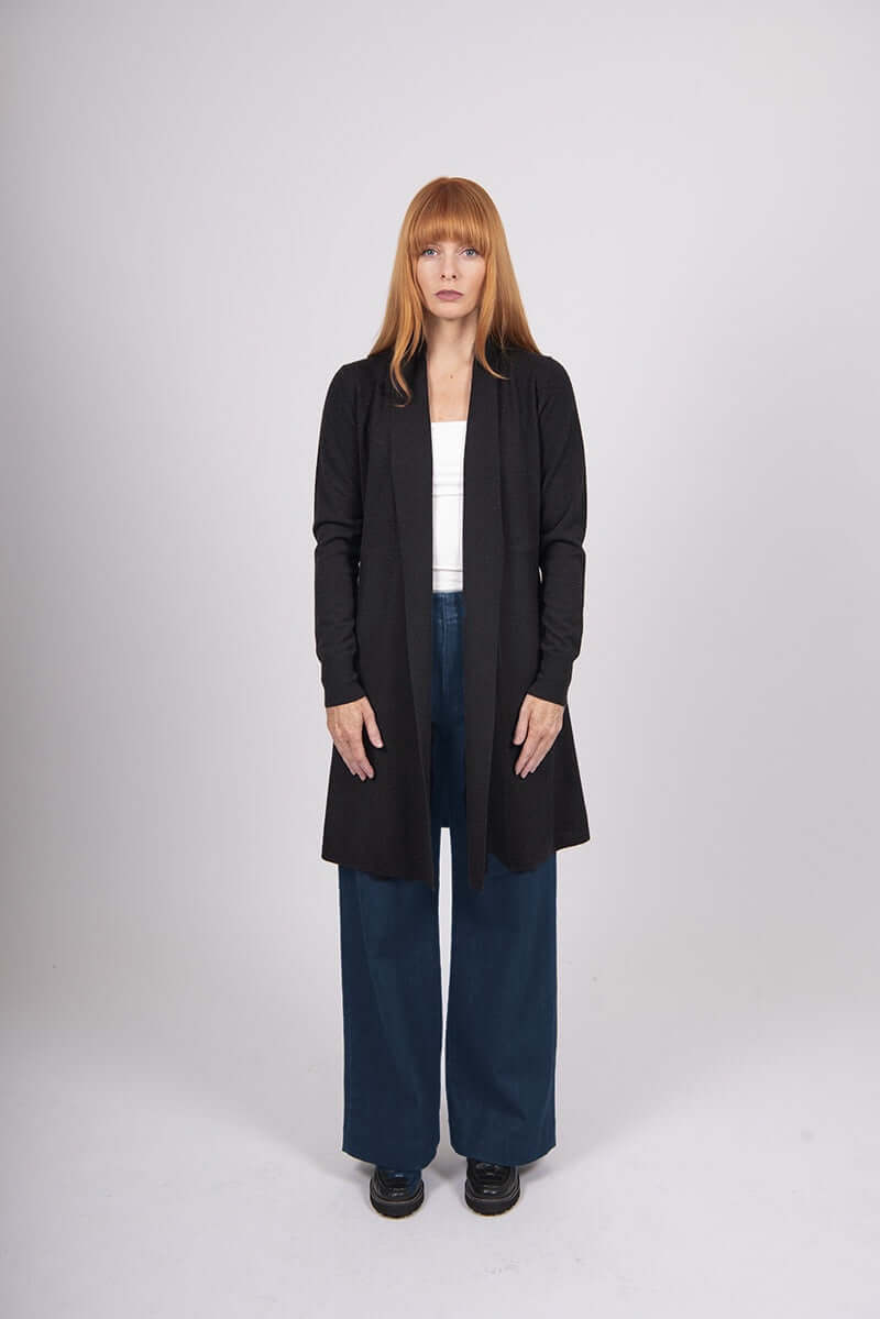 Bridge & Lord Edge to Edge Cardi in Black BL5651