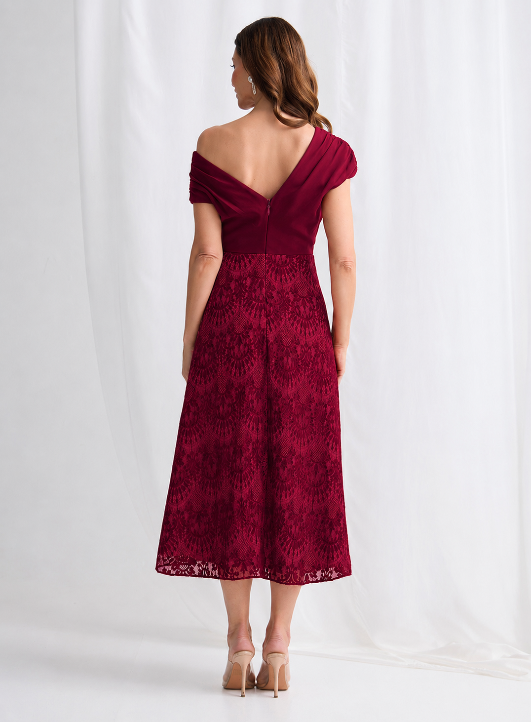 Trellis Lane BECKY Dress in Wine