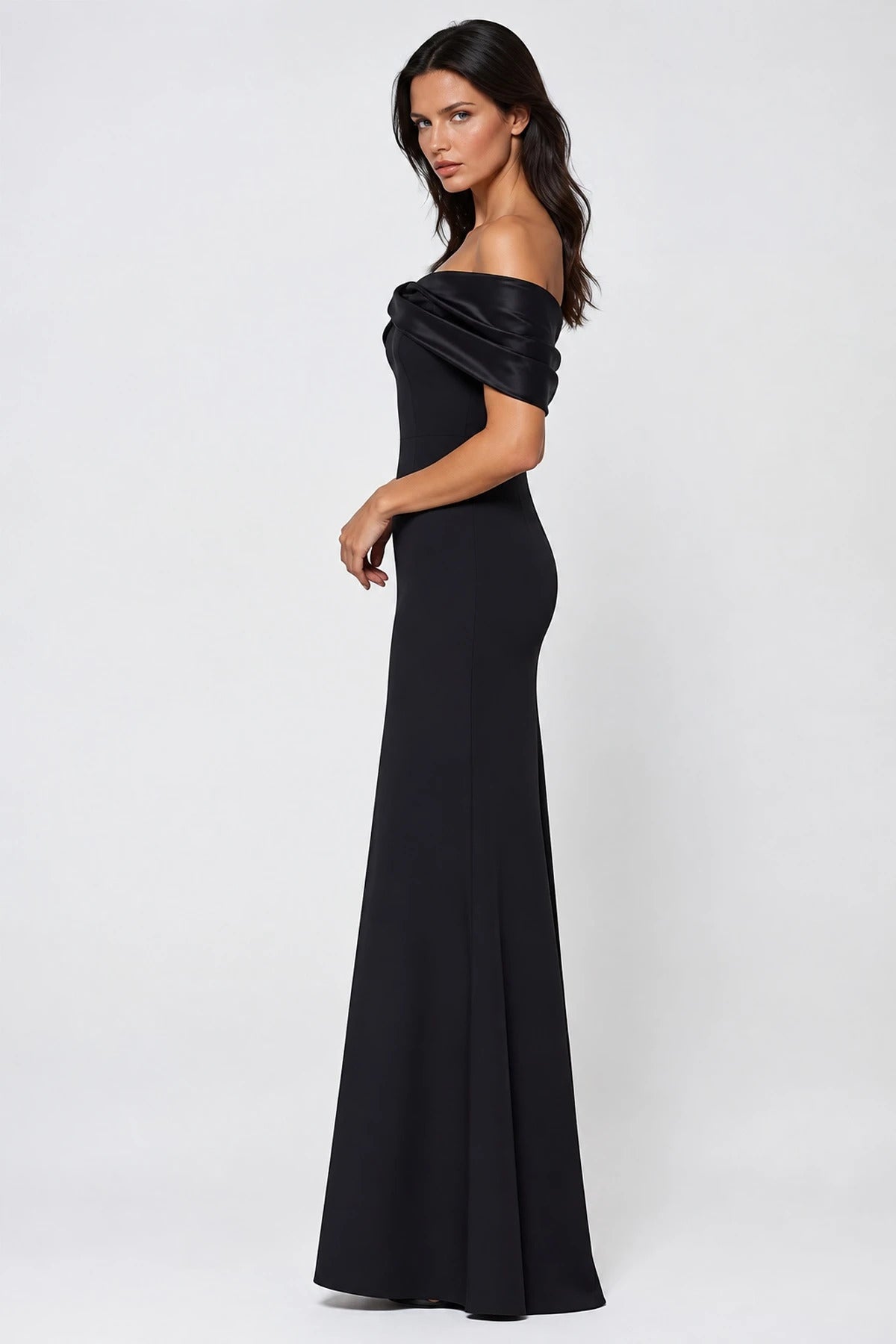 Ellie ALINA Gown in Black