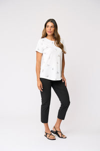 Foil FUSS FREE Capri in Black