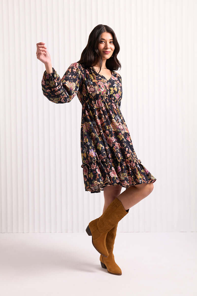Foil Good Vintage Dress in Black Floral