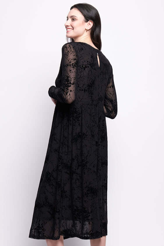 Foil International Velvet Dress in Black Splatter