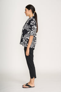Foil Finish Line Pant in Black
