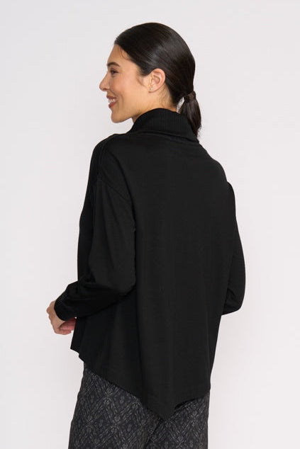 Foil At The Junction Top in Black