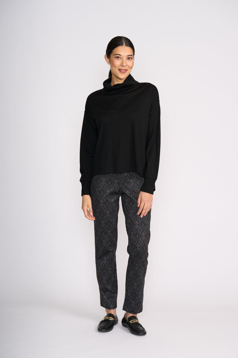Foil At The Junction Top in Black