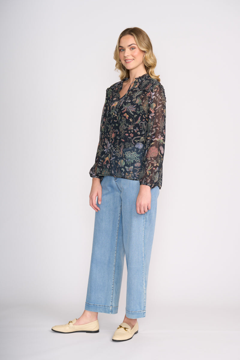 Foil Stepping Out Blouse in Narnia