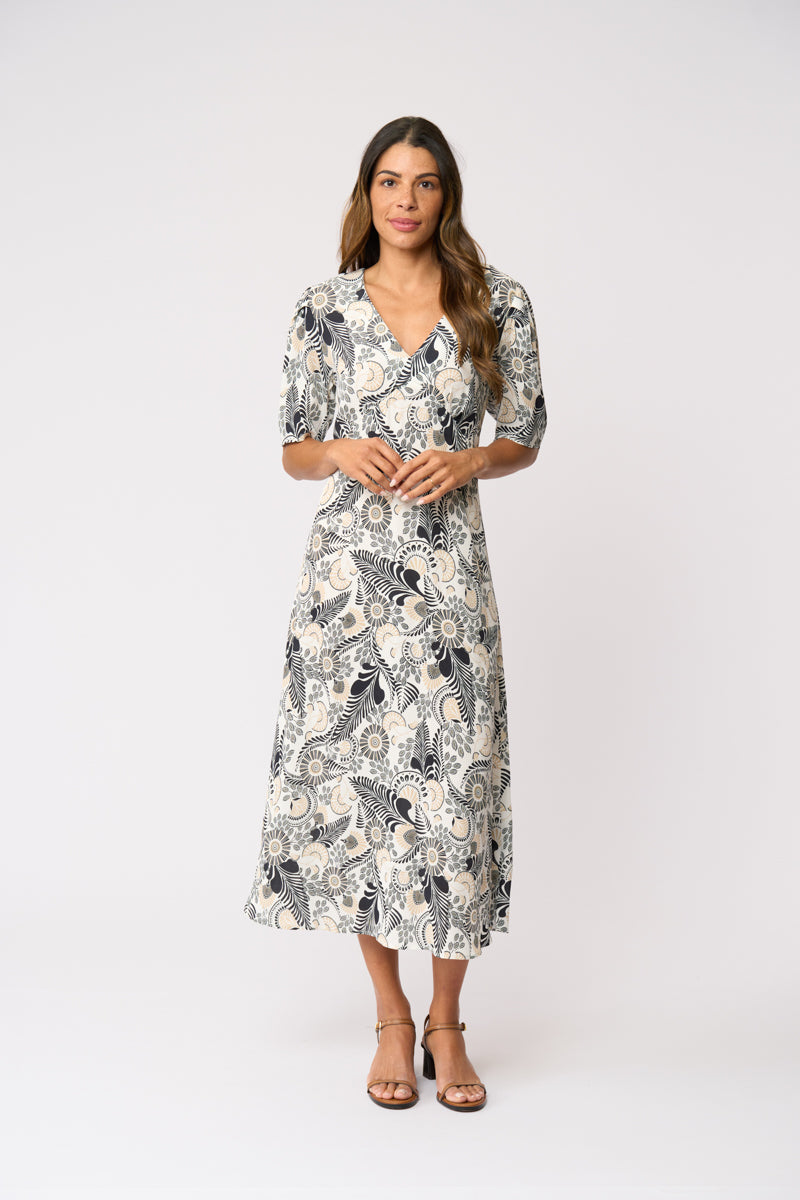 Foil ENCORE CHIC Dress in Artisan