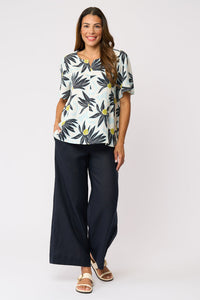 Foil ENCHANTING Top in Paper Flower