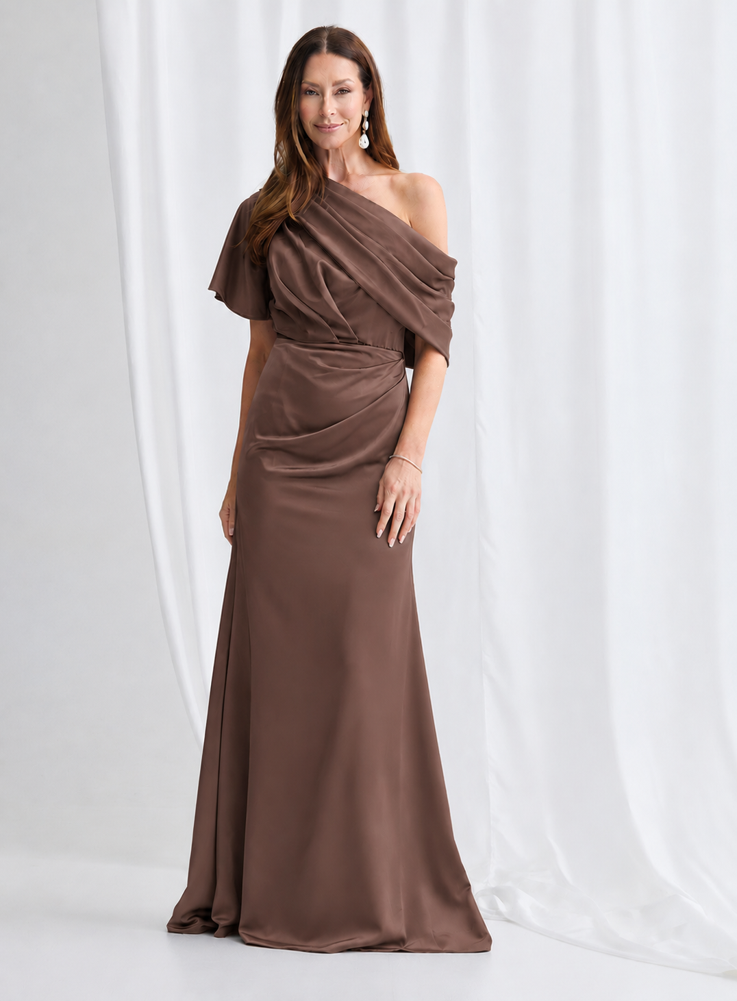 Trellis Lane HALLE Gown in Chocolate