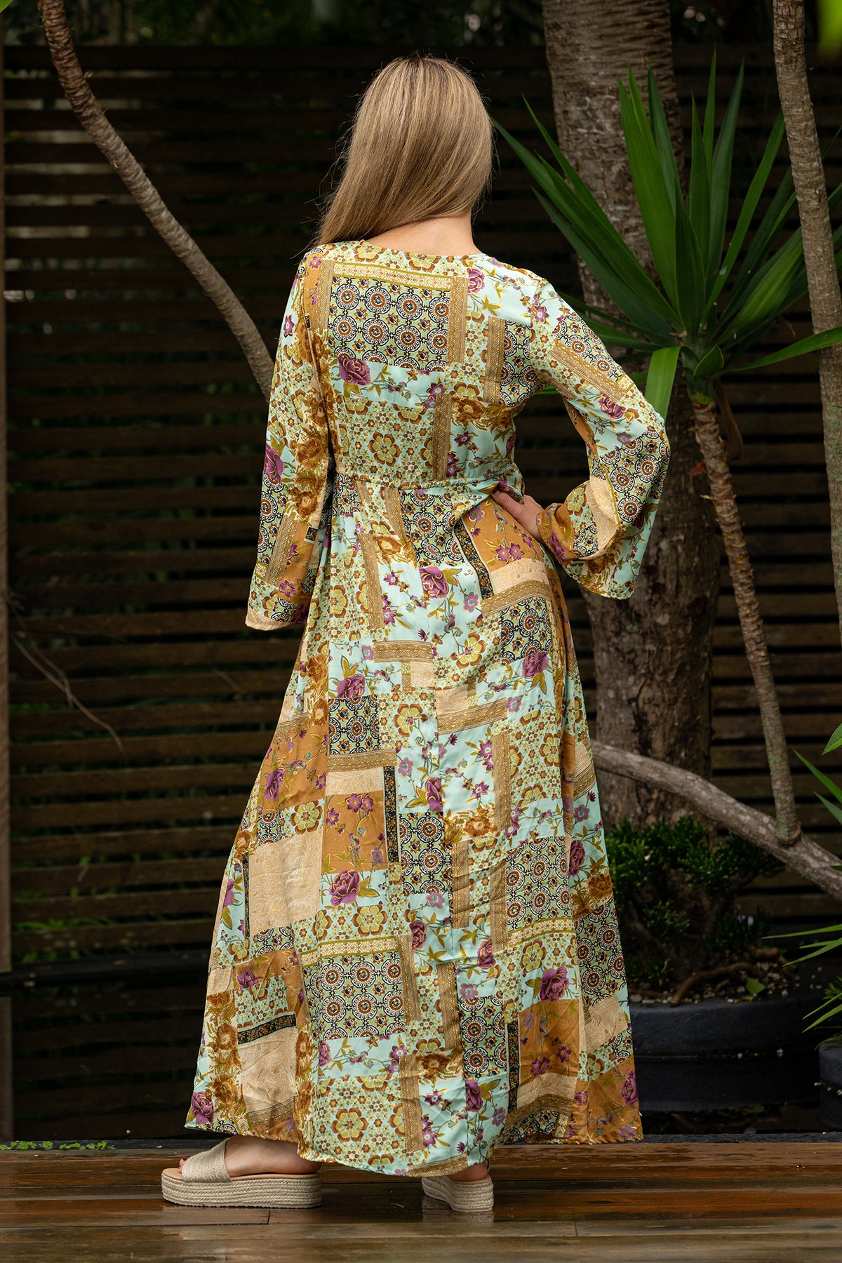Cienna HARPER Flare Sleeve Dress