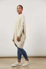 Isle of Mine Cosmo Relax Jumper in Creme