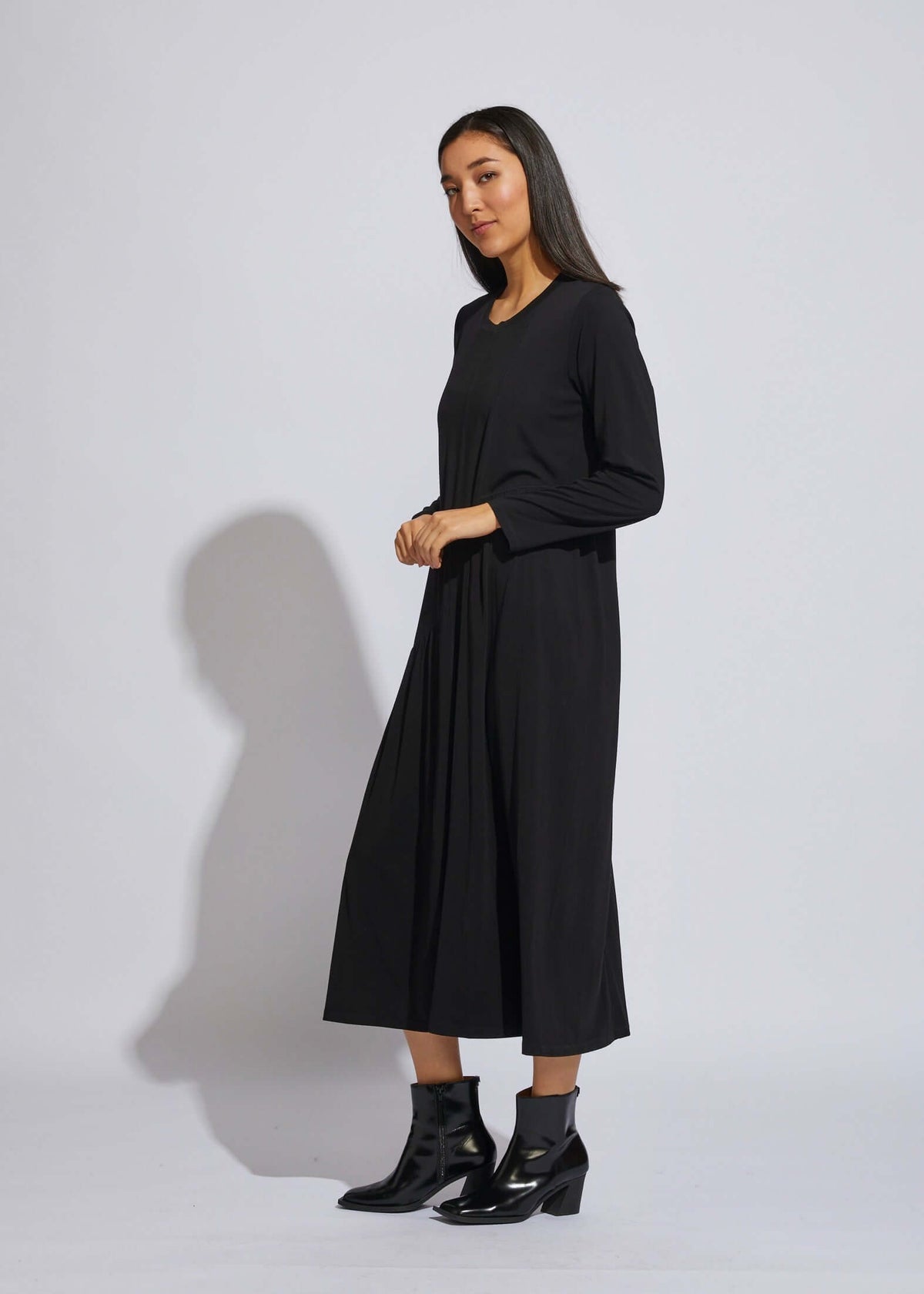 LD & Co Maxi Knit Dress in Black