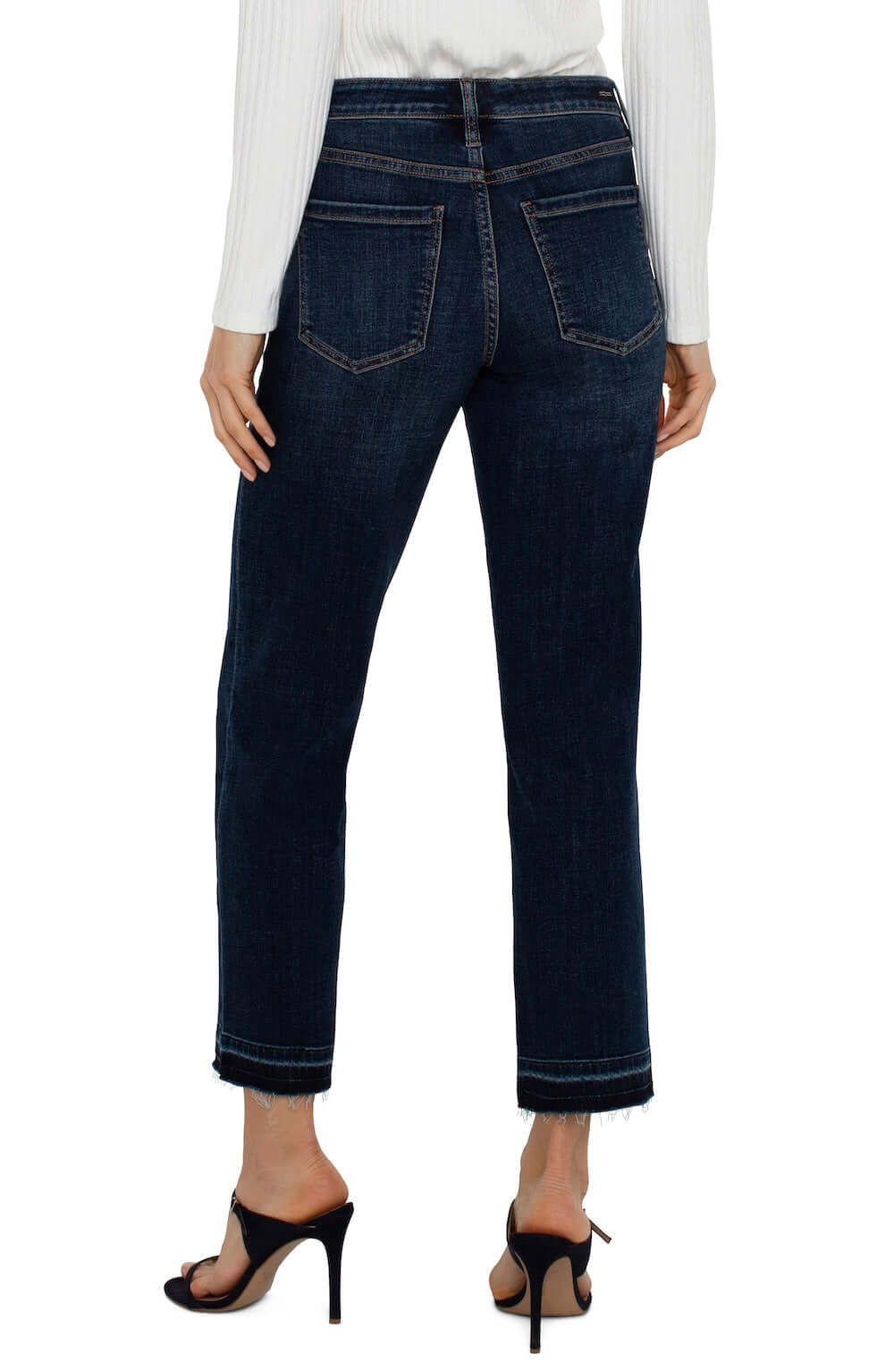 Liverpool Liv Non-Skinny Skinny Jean in Albany