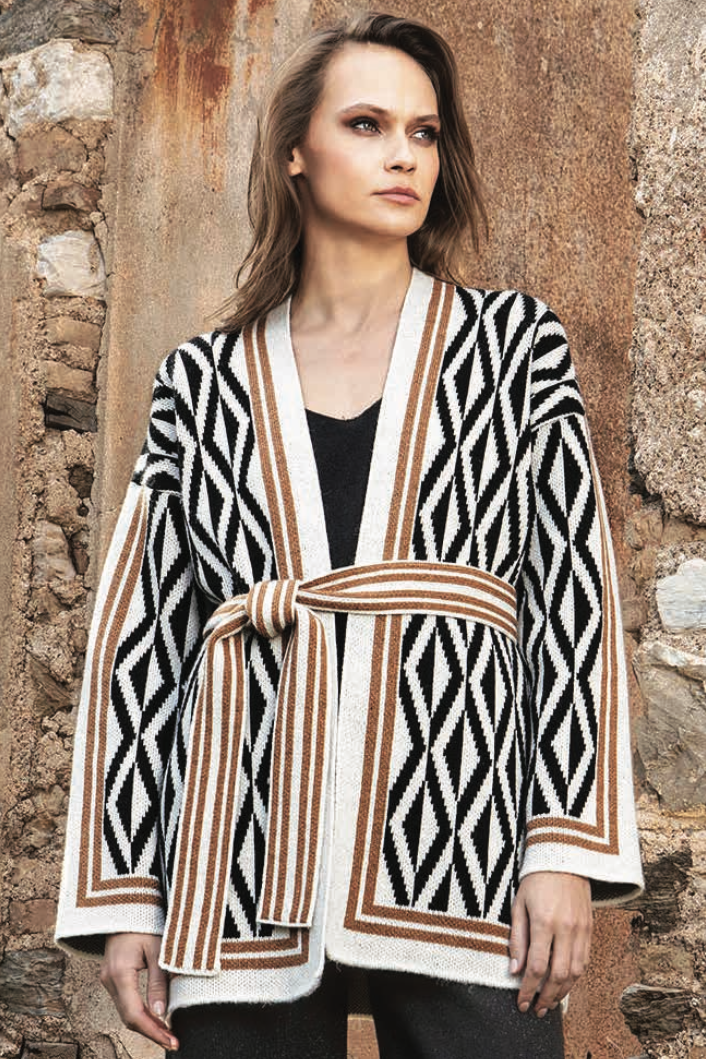 Aggel Cardi in Black Camel Black Ivory