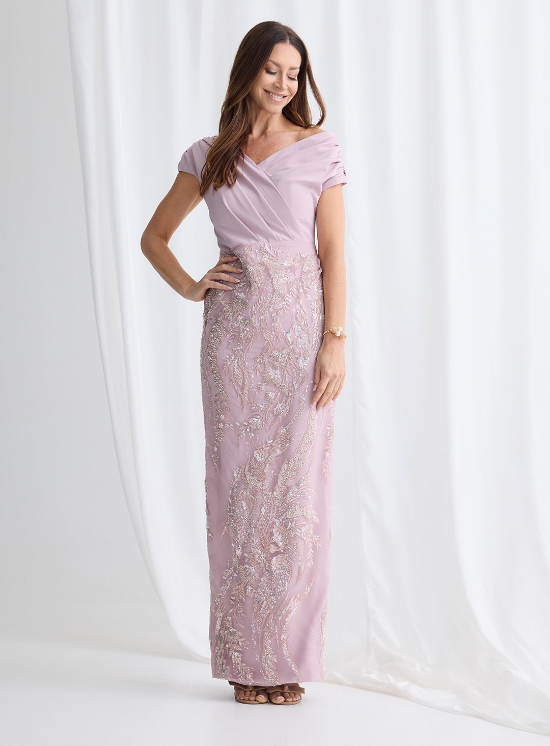 Trellis Lane SPICER Gown in Mauve