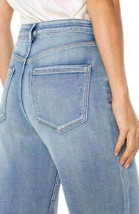 Liverpool Stride Hi Rise Cut Hem Jean in Weir Canyon