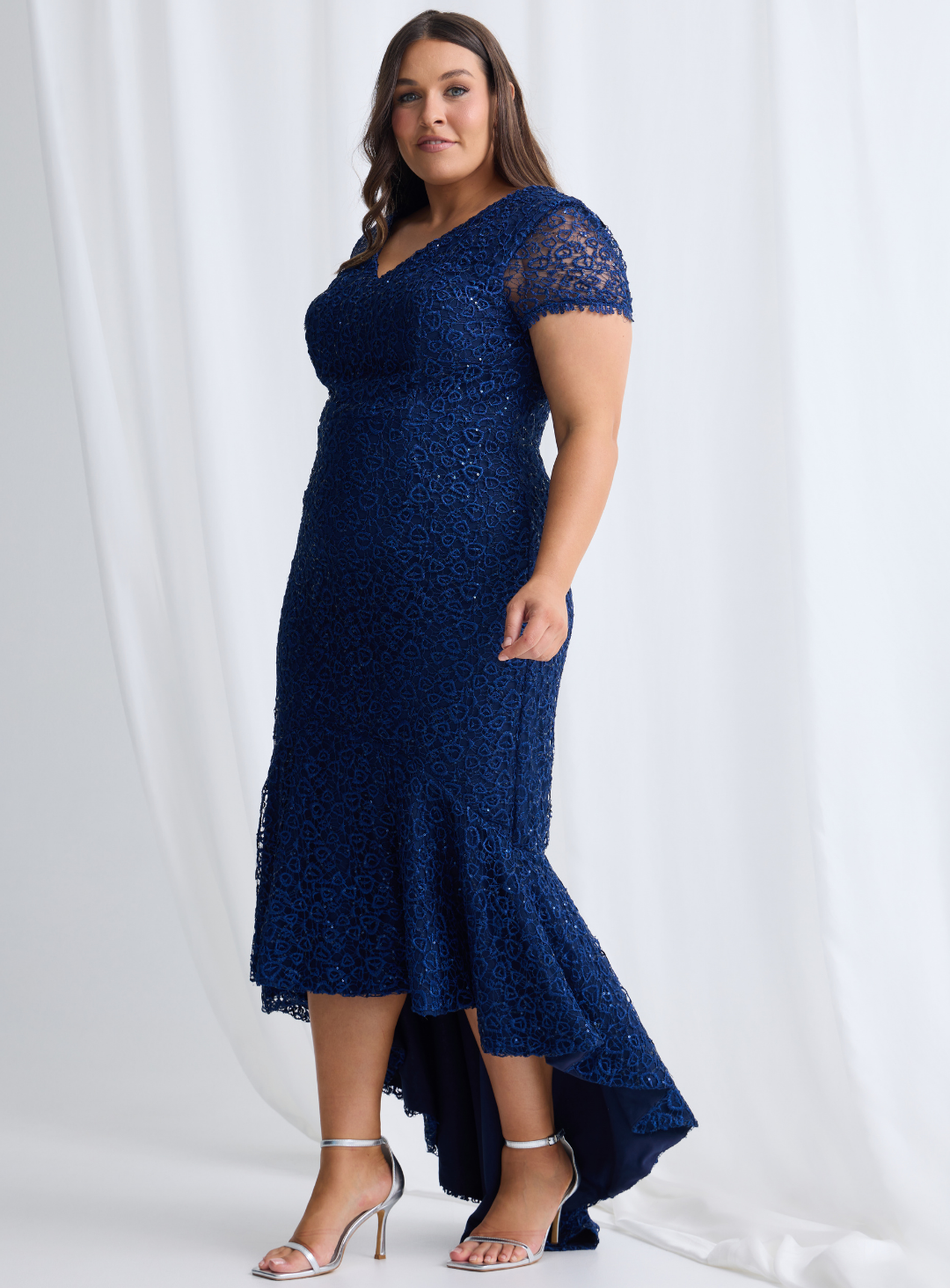Trellis Lane STASIA Hi-Lo Gown in Navy