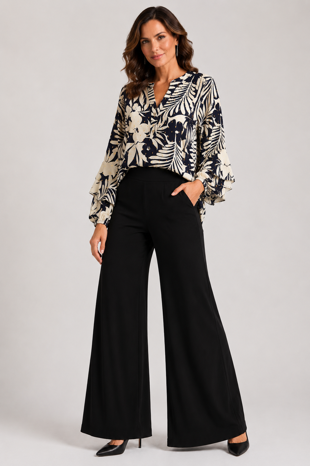 Kleio Flounce Top in Black Vanilla Gold Foil