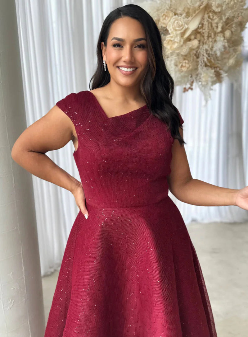 Trellis Lane CORA Asymmetrical Gown in Wine
