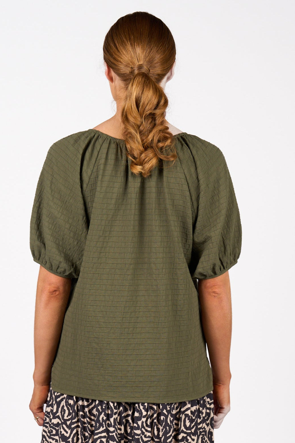 Knewe Focus Top in Olive