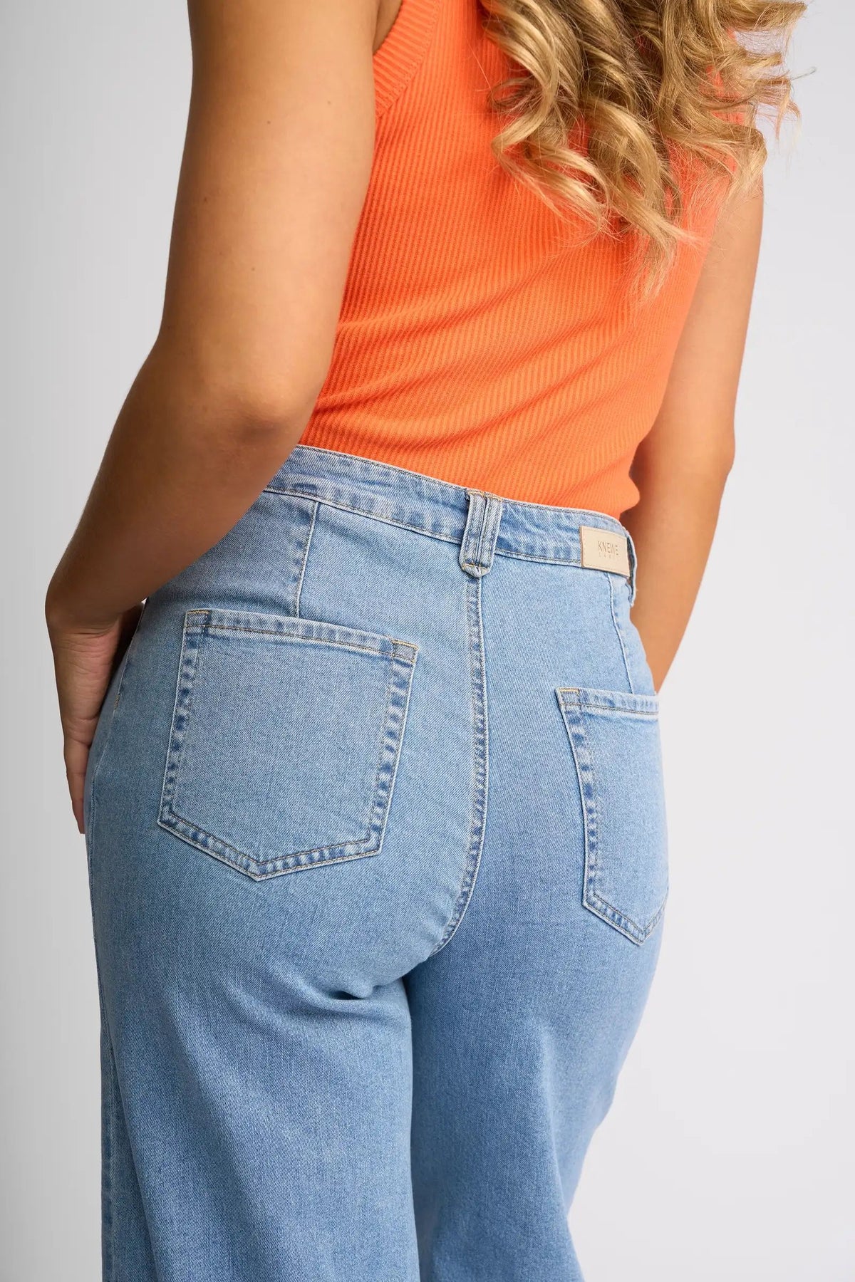 Knewe INDEX Jean in Light Wash Denim